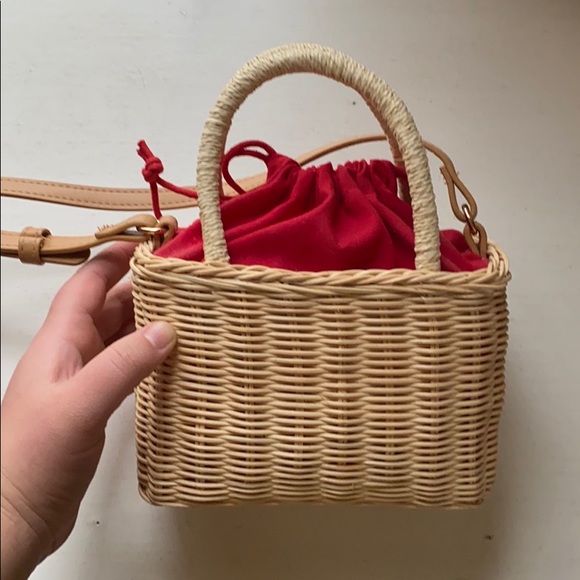 Basket purse! - Picture 2 of 4